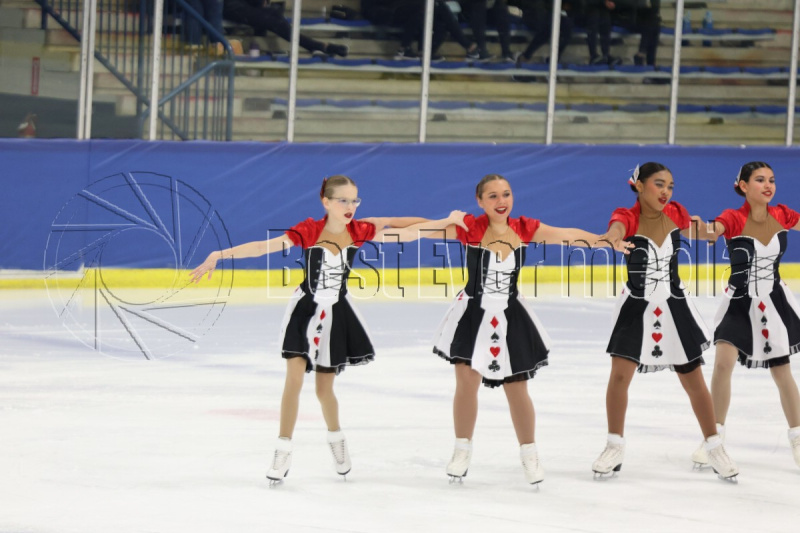 PORTER25_FRI_0V2A8674