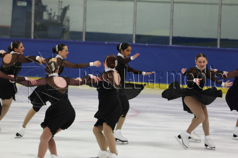 PORTER25_FRI_0V2A1004