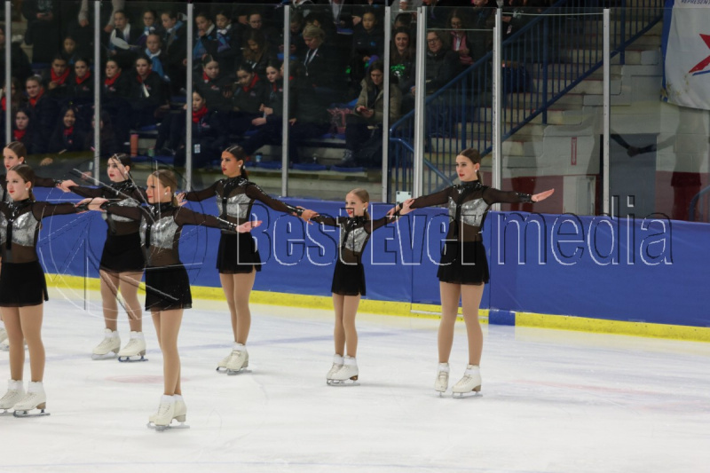 PORTER25_FRI_0V2A2436