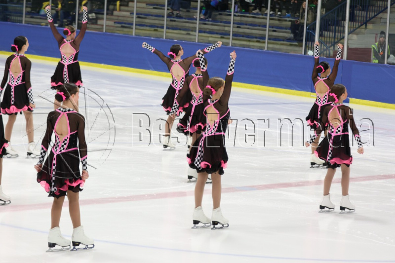 PORTER25_FRI_0V2A2812