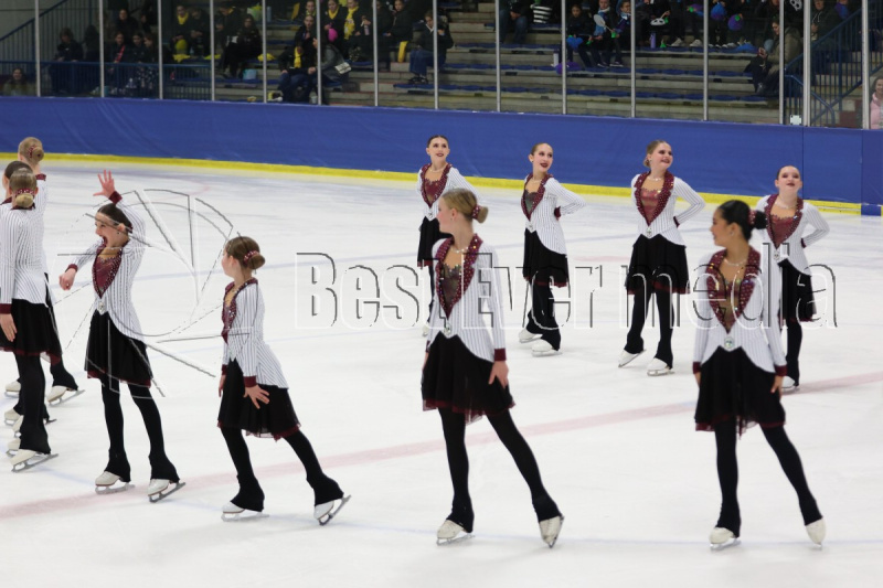 PORTER25_FRI_0V2A3234