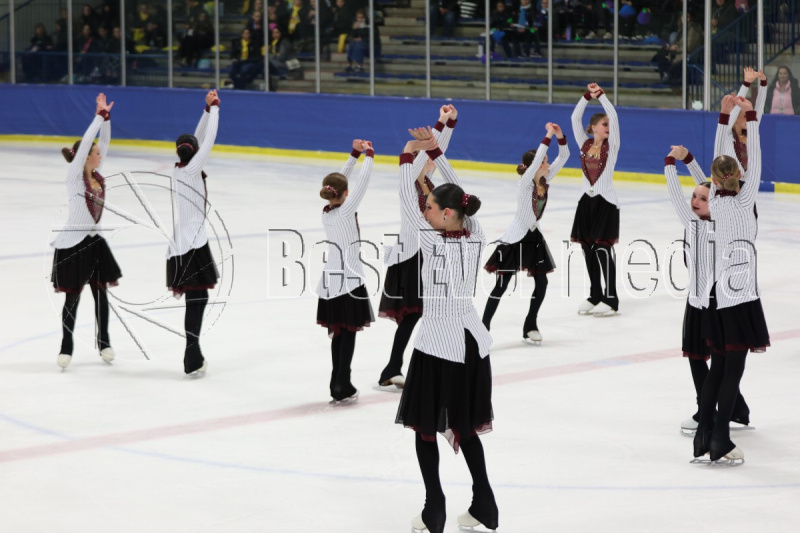 PORTER25_FRI_0V2A3252