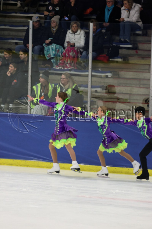 PORTER25_FRI_0V2A3456