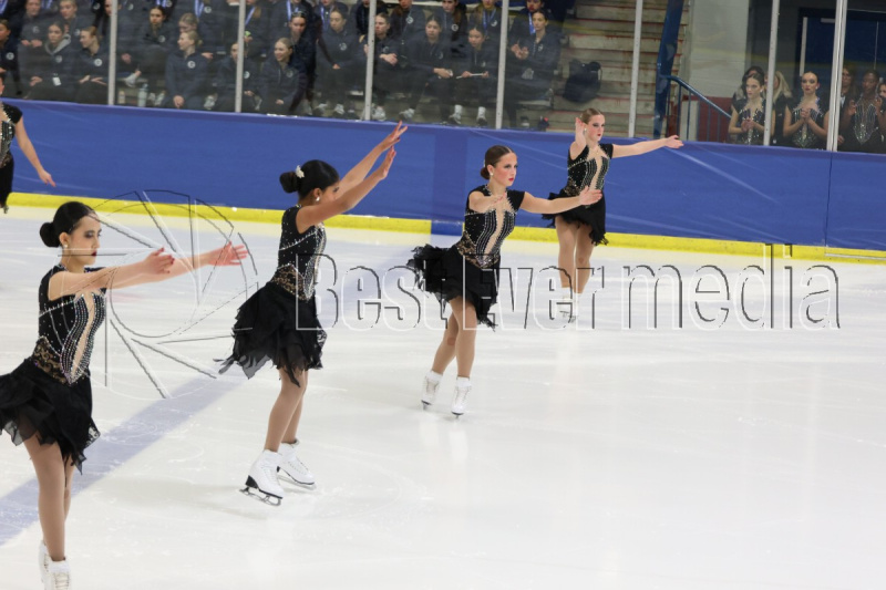 PORTER25_FRI_0V2A3957