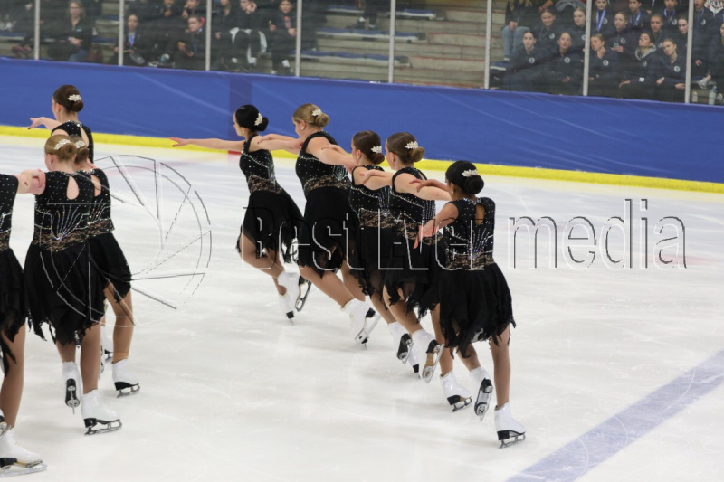 PORTER25_FRI_0V2A4013