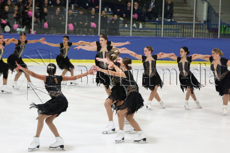 PORTER25_FRI_0V2A4025