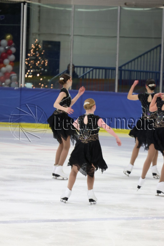 PORTER25_FRI_0V2A4063