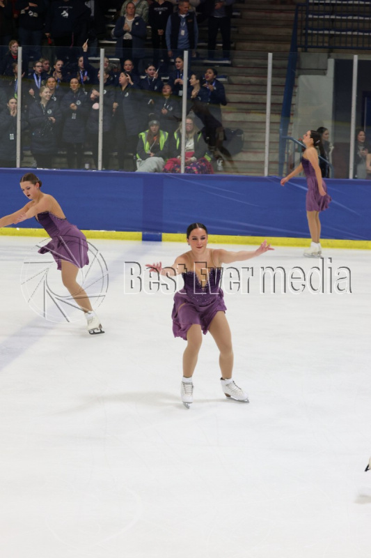 PORTER25_FRI_0V2A4445