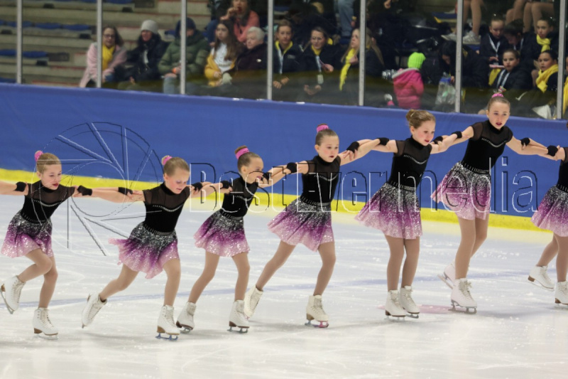 PORTER25_SUN_0V2A5108