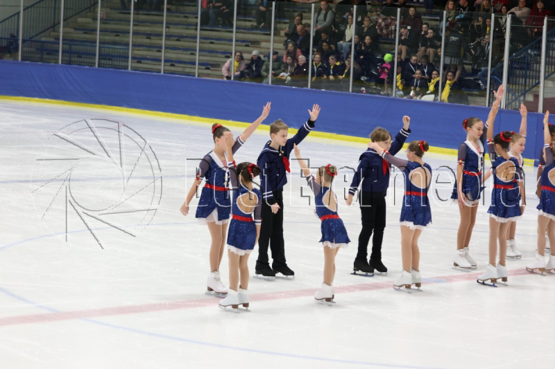 PORTER25_SUN_0V2A5190